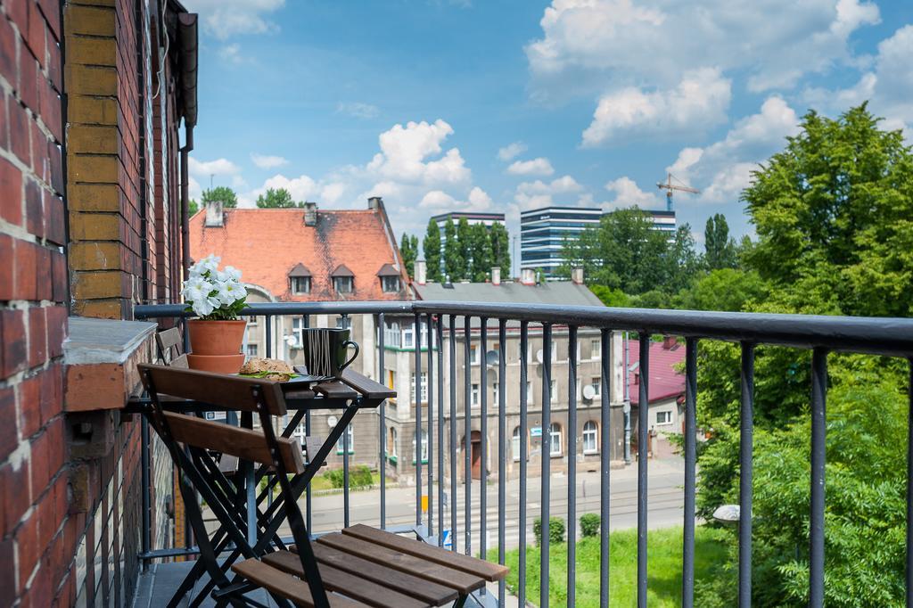 Apartamenty Zamulkowa 4Two Катовице Экстерьер фото