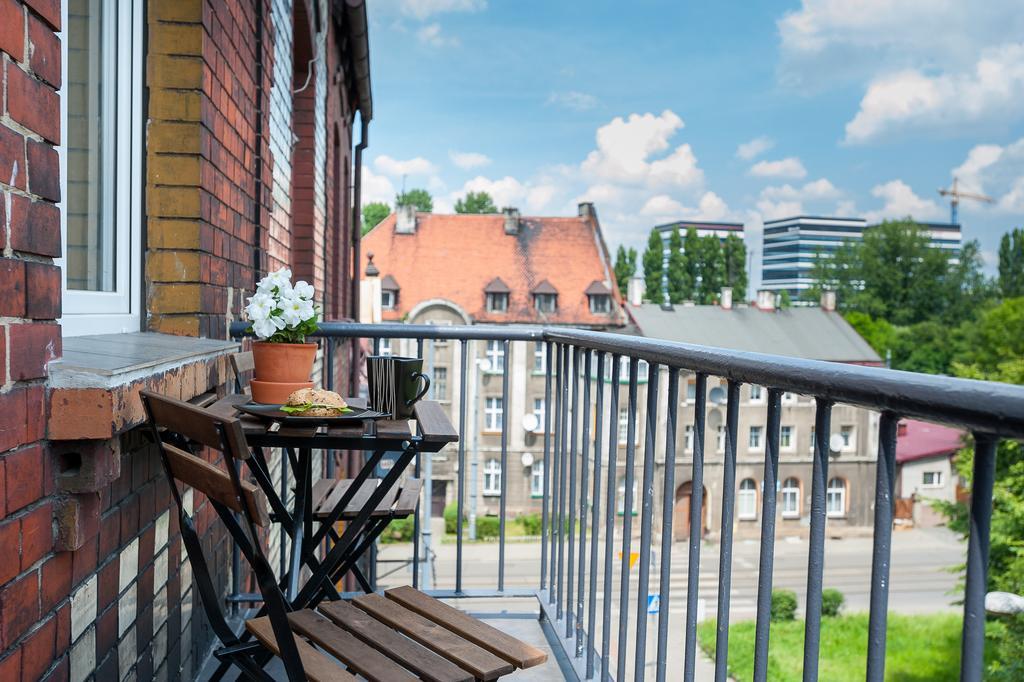 Apartamenty Zamulkowa 4Two Катовице Экстерьер фото