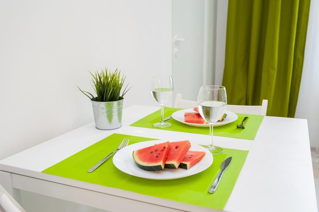 Apartamenty Zamulkowa 4Two Катовице Экстерьер фото