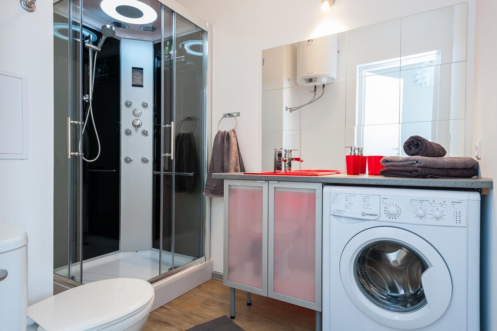 Apartamenty Zamulkowa 4Two Катовице Экстерьер фото