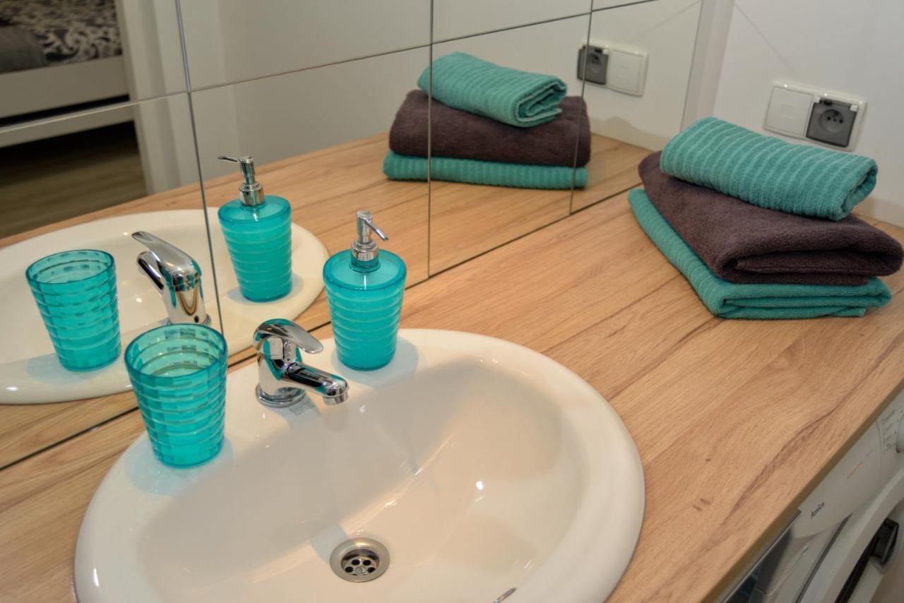 Apartamenty Zamulkowa 4Two Катовице Экстерьер фото