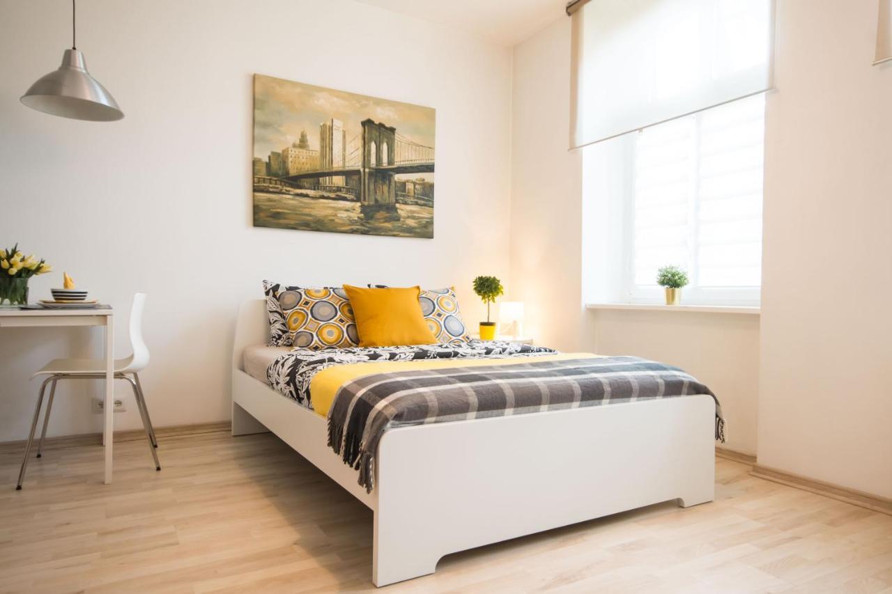 Apartamenty Zamulkowa 4Two Катовице Экстерьер фото